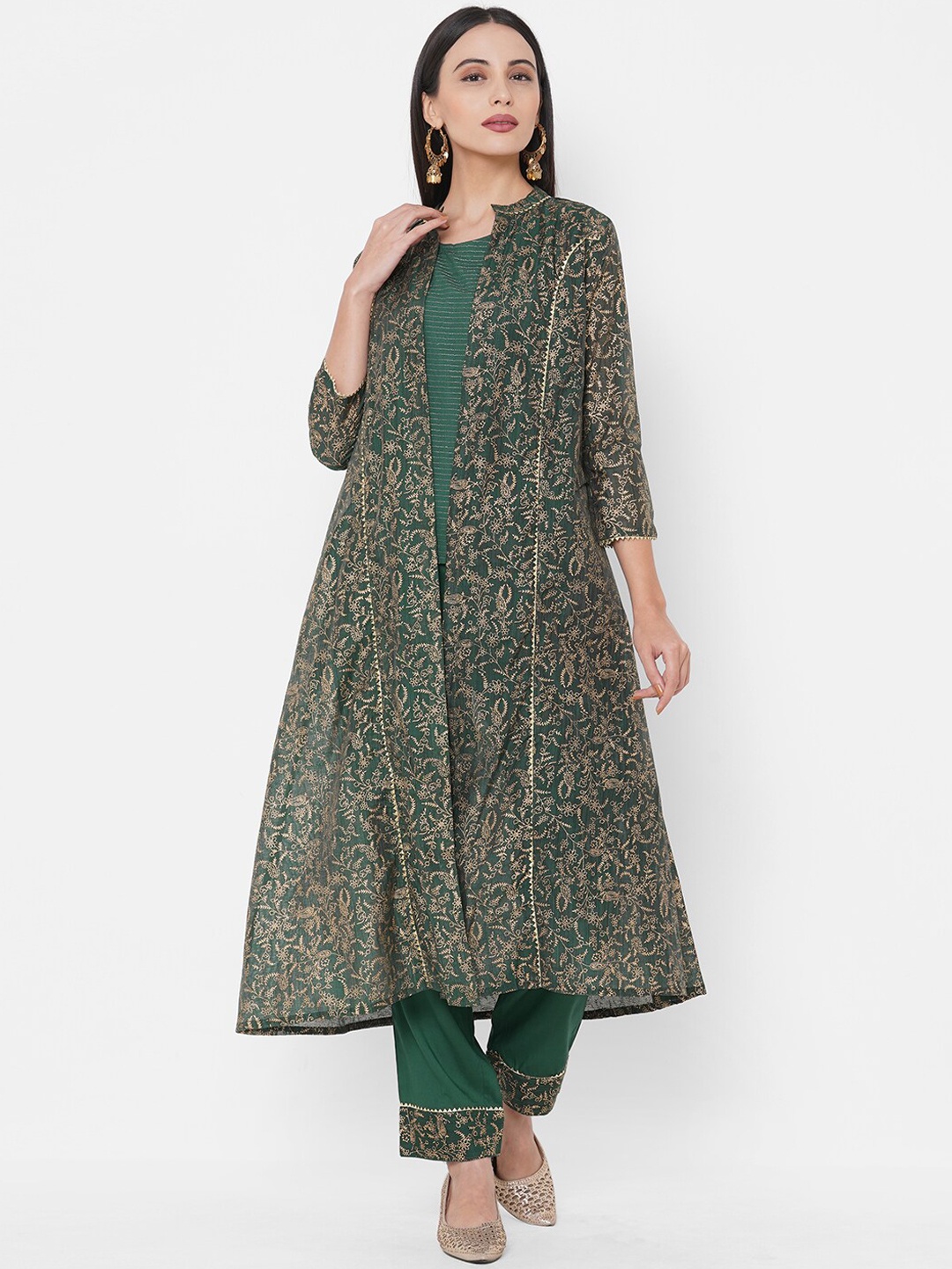 

FASHOR Women Green & Gold-Toned Striped Top with Trousers & Jacket