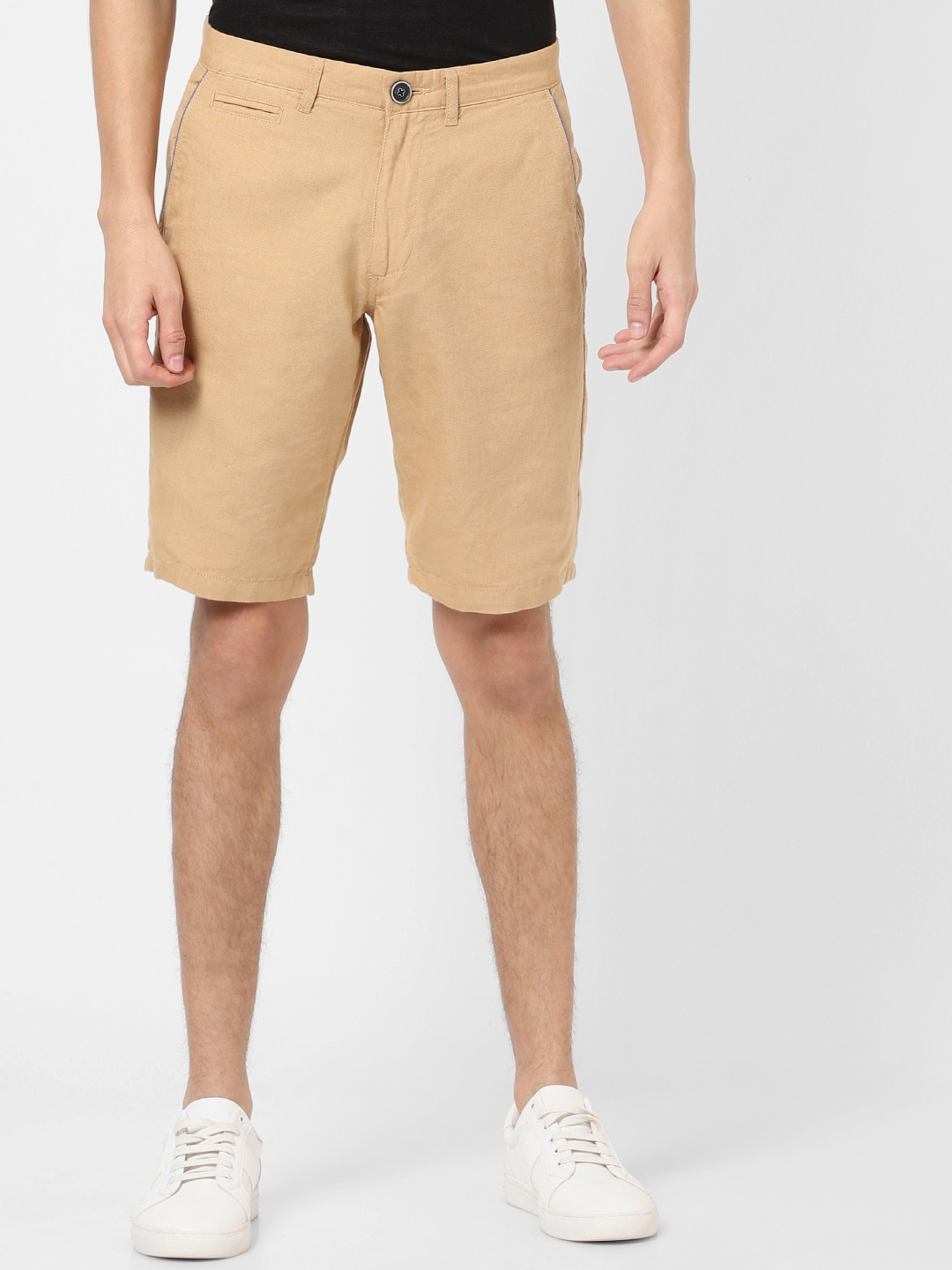 

Celio Men Beige Solid Slim Fit Regular Shorts