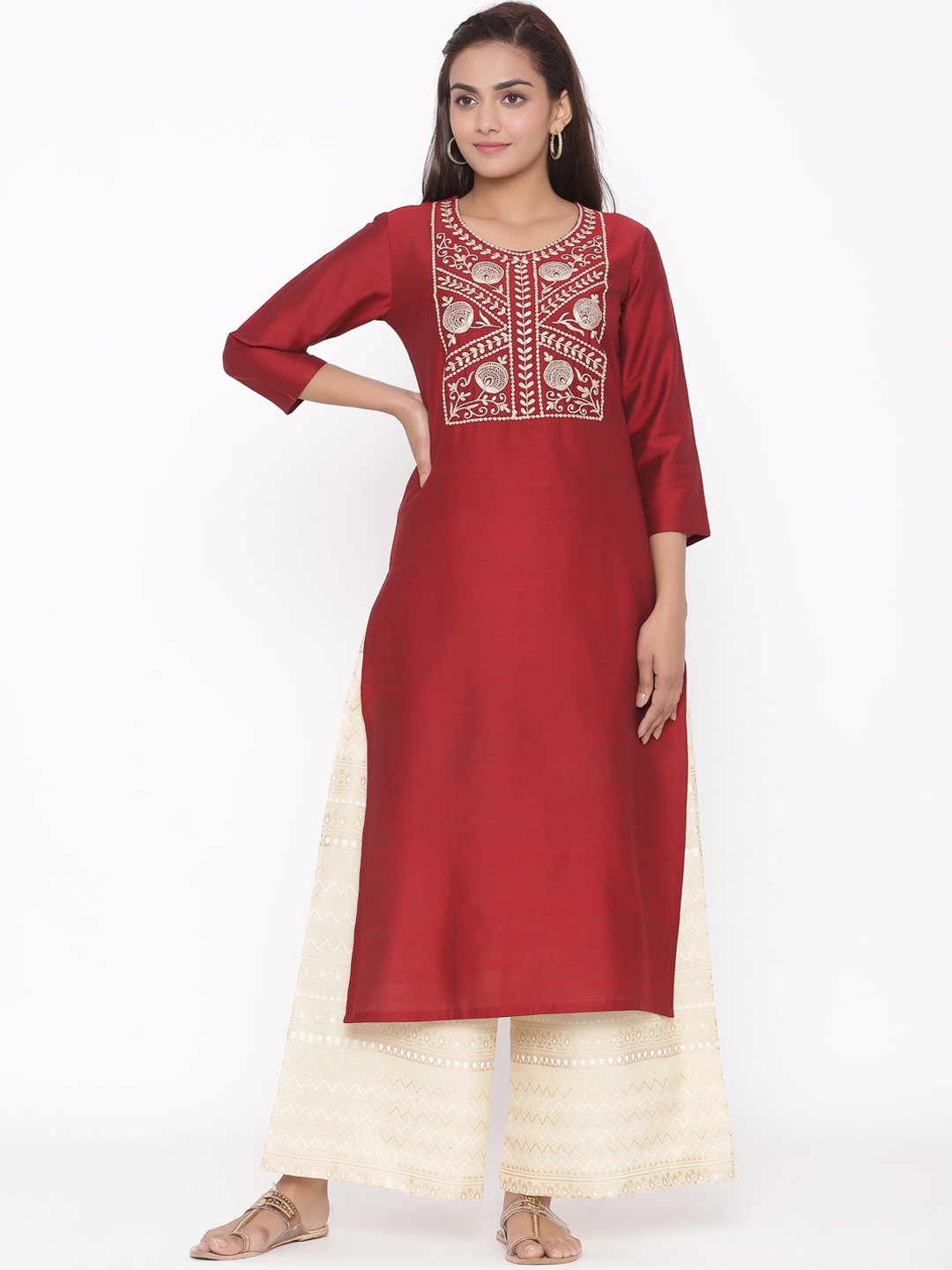

Silai Bunai Women Maroon & Off-White Yoke Design Kurta with Palazzos