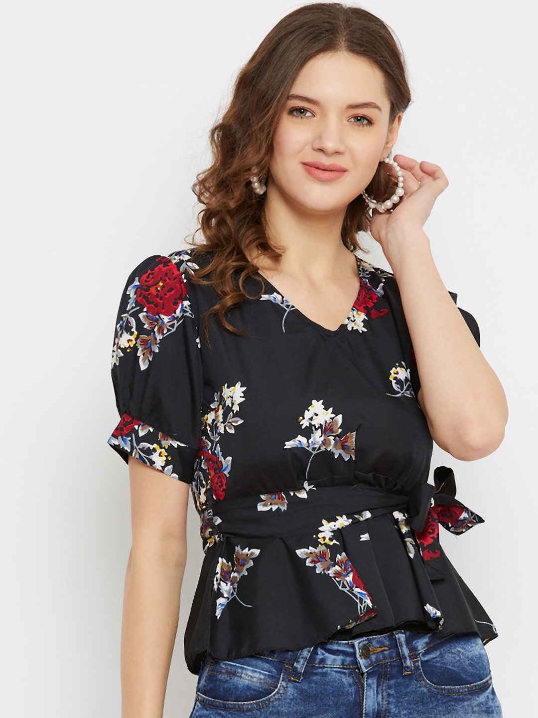

U&F Black Floral Printed Puff Sleeves Crepe Peplum Top