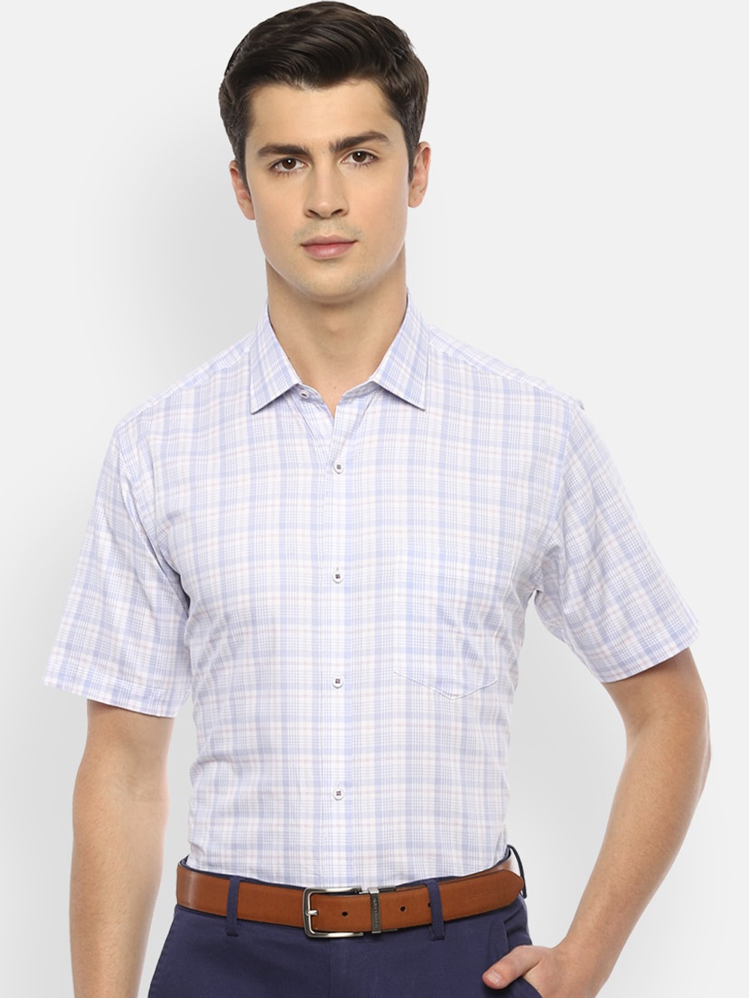

Van Heusen Men Blue & Off-White Regular Fit Checked Formal Shirt