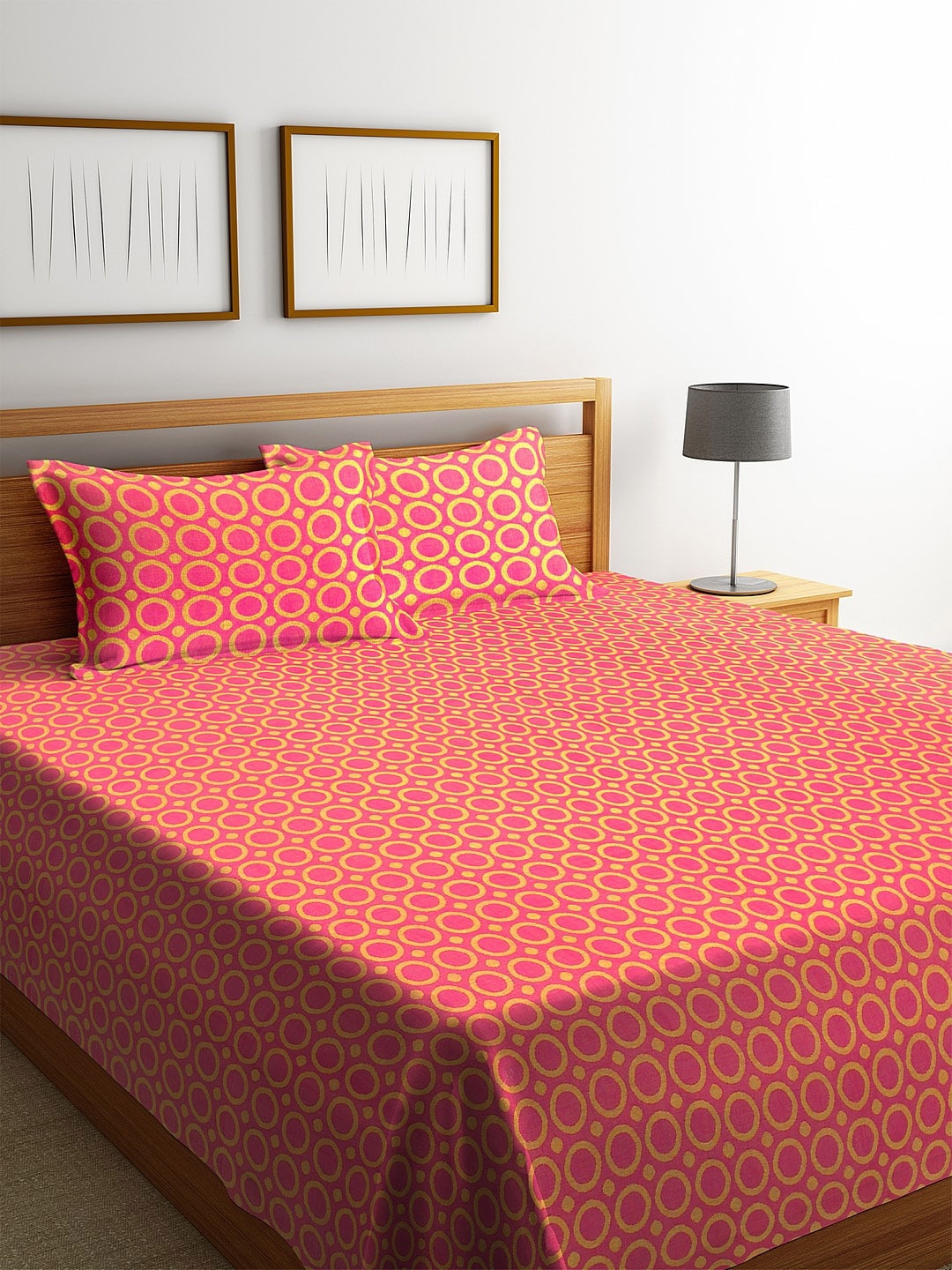 

KLOTTHE Pink & Yellow Woven Design Double King Bed Cover With 2 Pillow Covers