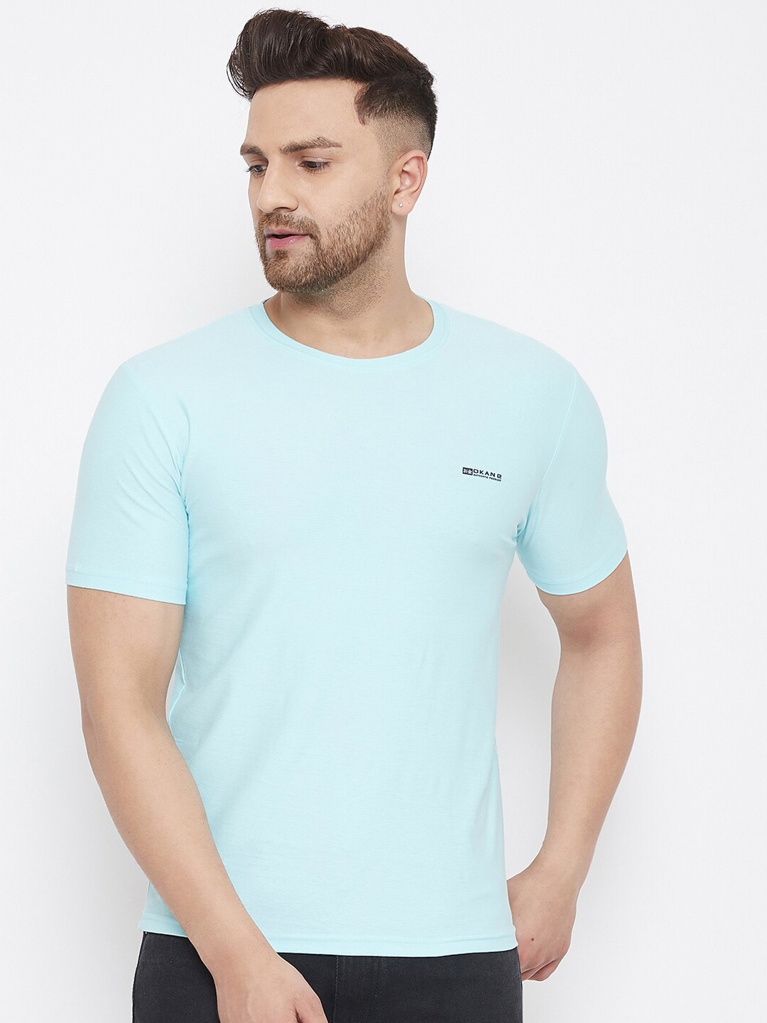 

Okane Men Turquoise Blue Solid Round Neck T-shirt