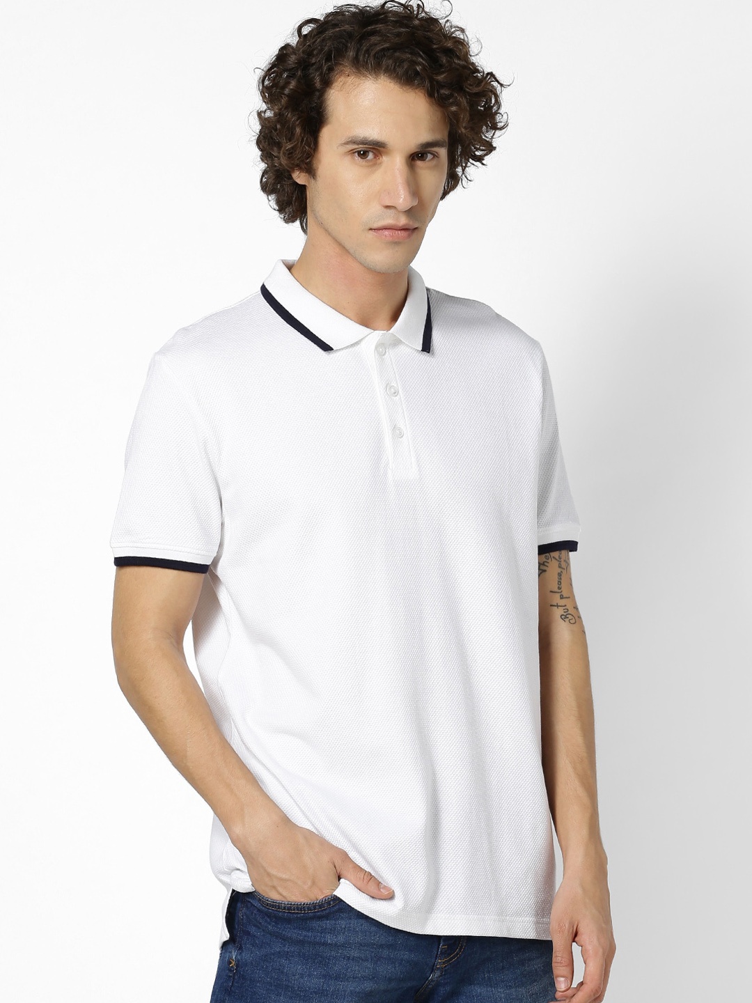Celio Men White Solid Polo Collar T-shirt