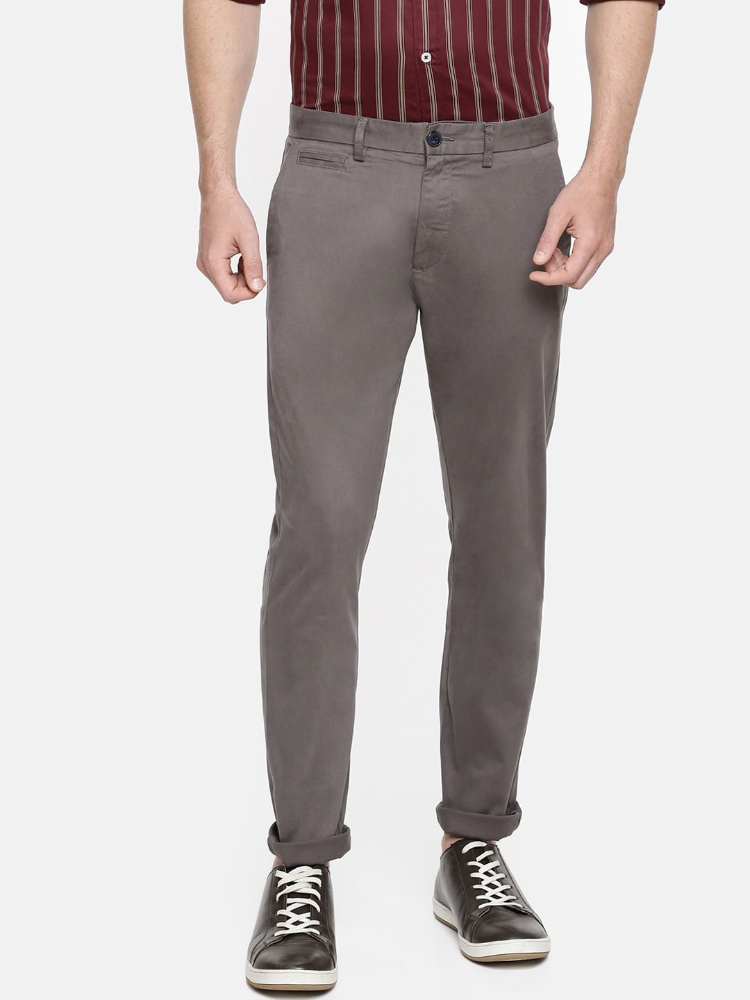 

Celio Men Grey Slim Fit Solid Chinos