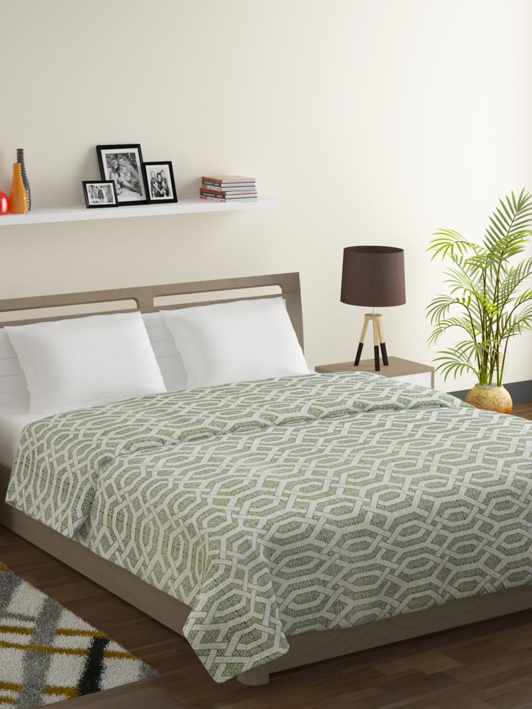 

SWAYAM Green & White Geometric Mild Winter 150 GSM Double Bed Comforter