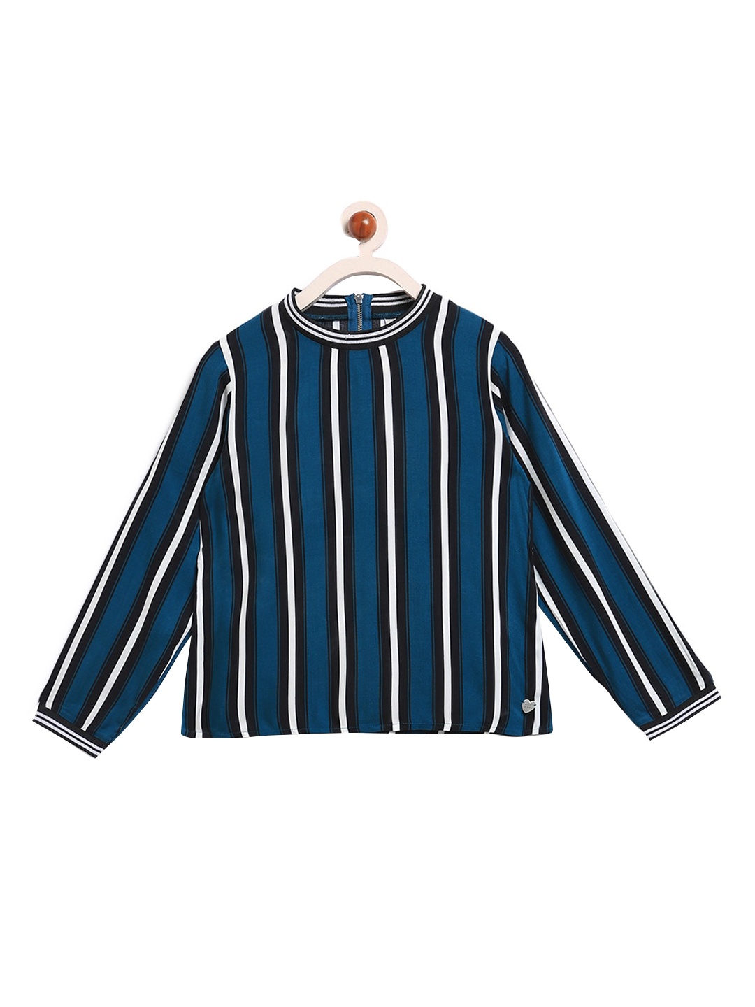 

Pepe Jeans Girls Blue & Off-White Striped Top