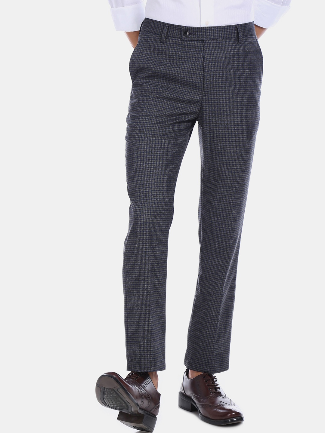 

Arrow Men Grey Regular Fit Checked Formal Trousers