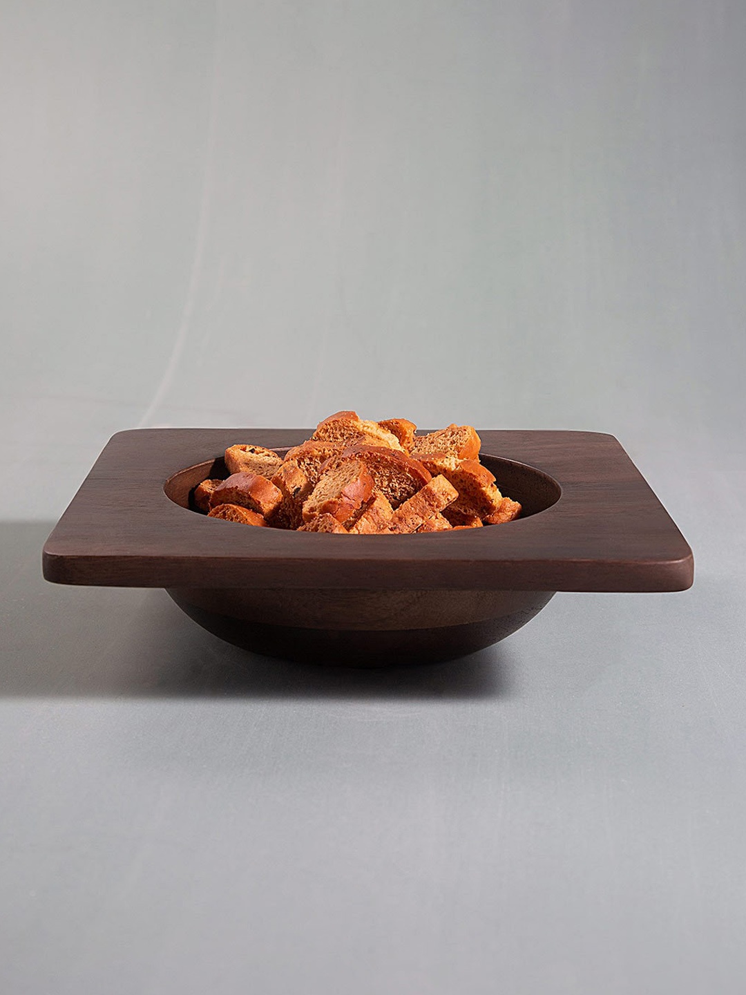 

ellementry Brown Solid Handcrafted Mango Wood Sinking Bowl