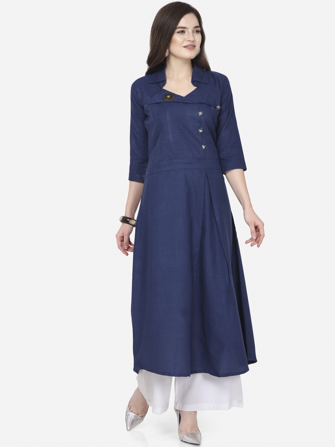 

Silk Bazar Blue Solid Round Neck Kurta