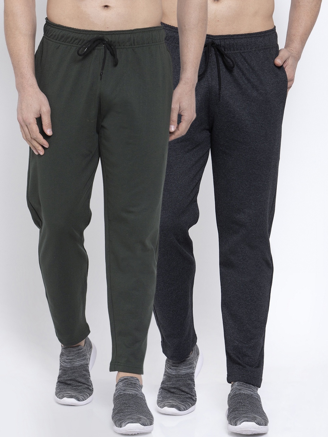 

NEUDIS Men Pack Of 2 Grey Solid Structured Fit Track Pants