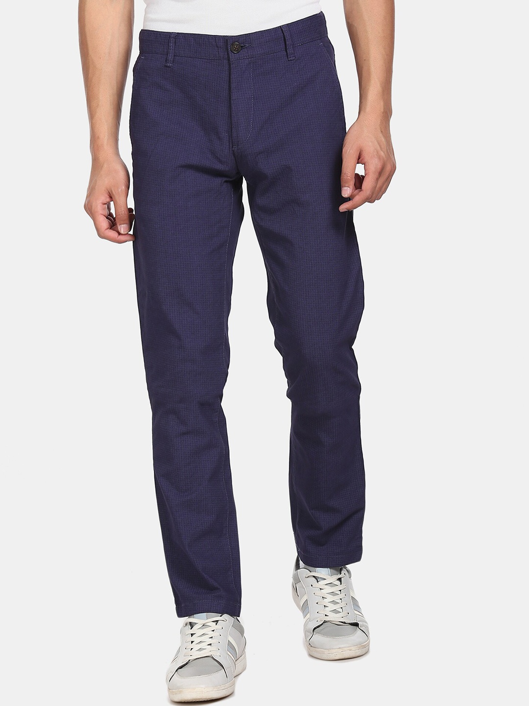

Arrow Sport Men Blue Regular Fit Checked Chinos