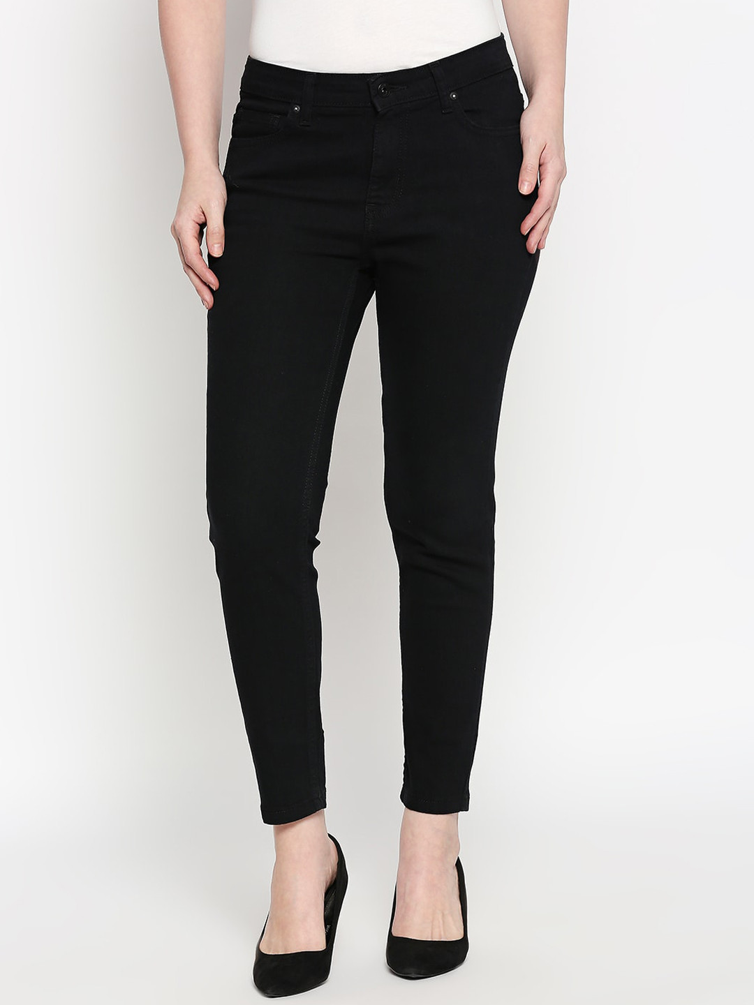 

People Women Black Skinny Fit Mid-Rise Clean Look Jeans