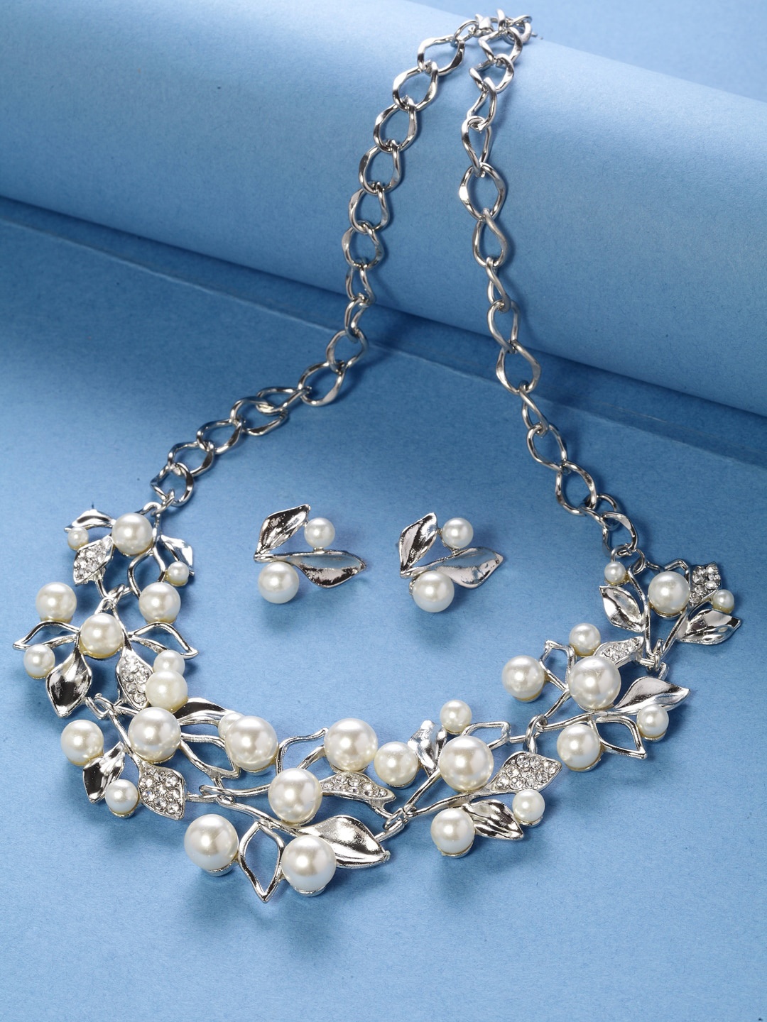 

Shining Diva Fashion Silver-Plated White Pearl Studded Jewellery Set