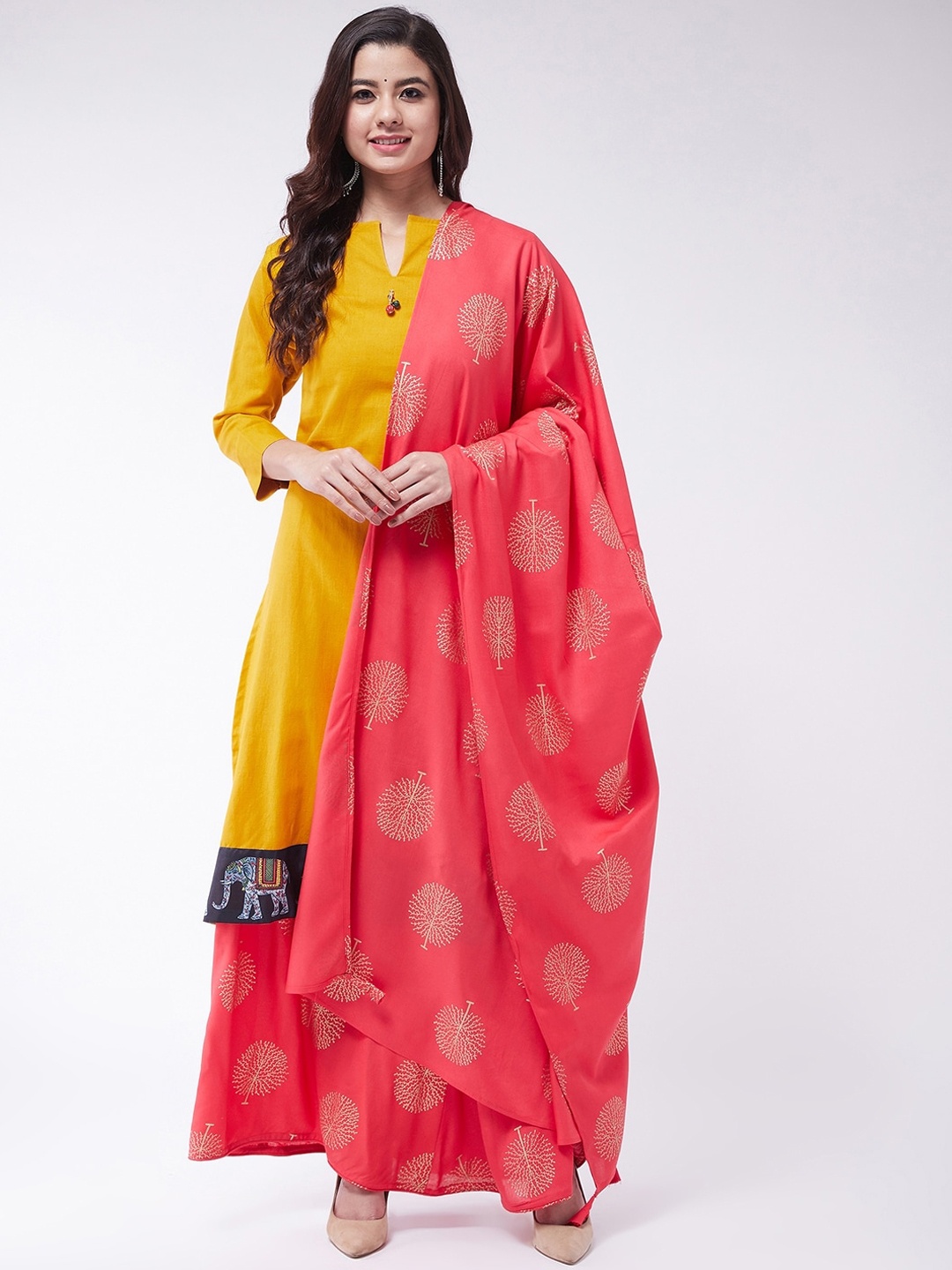 

InWeave Coral Pink & Gold-Coloured Printed Dupatta
