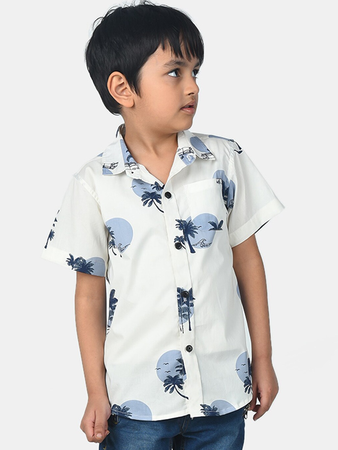 

ESME Boys White & Blue Regular Fit Printed Casual Shirt