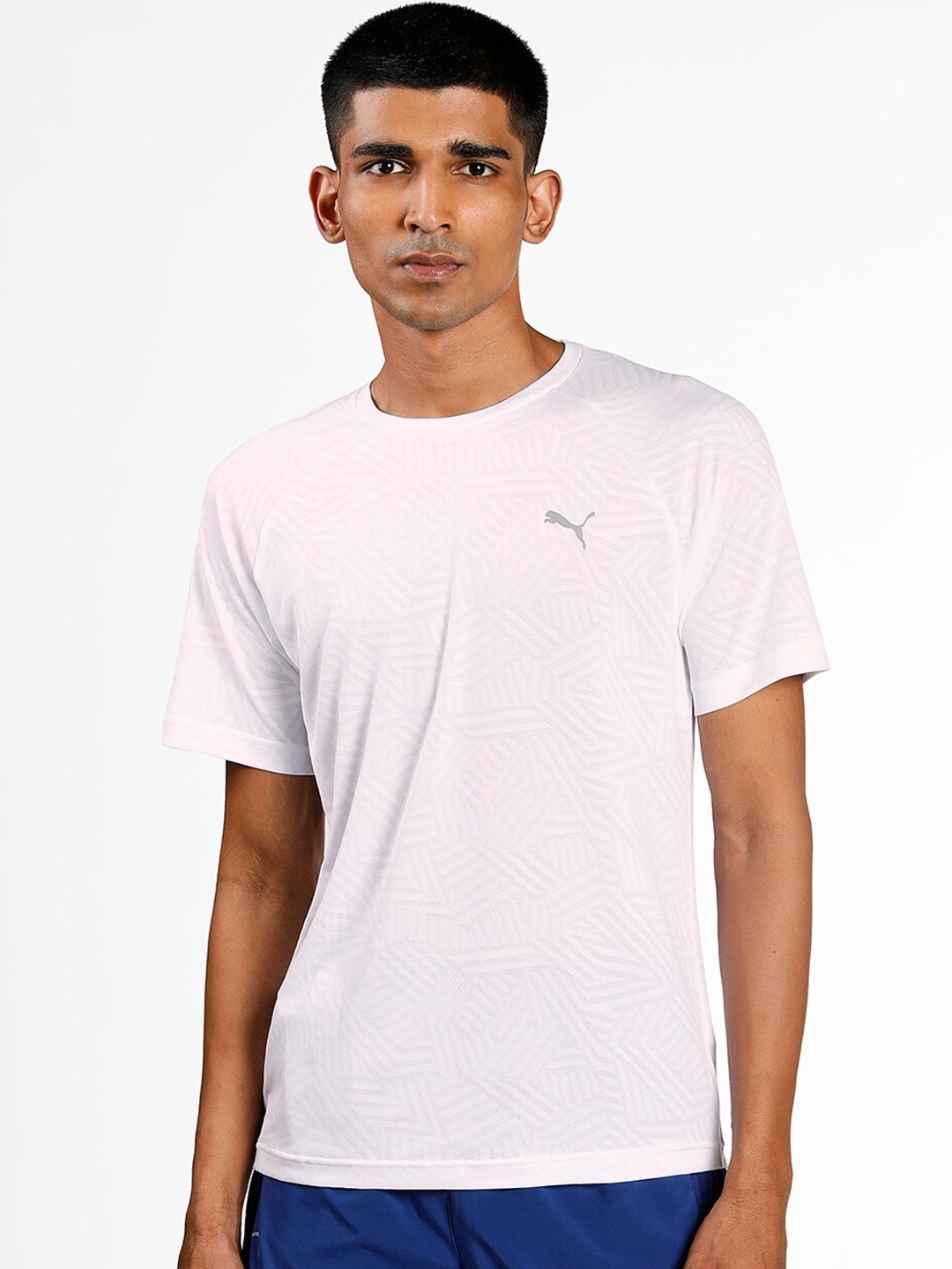 

Puma Men White VK Jacquard T-shirt
