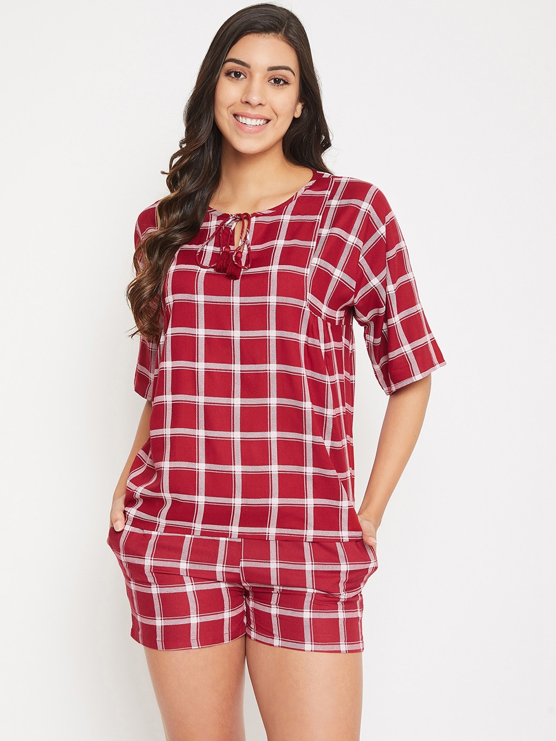 

Clovia Women Maroon & White Checked Night Suit