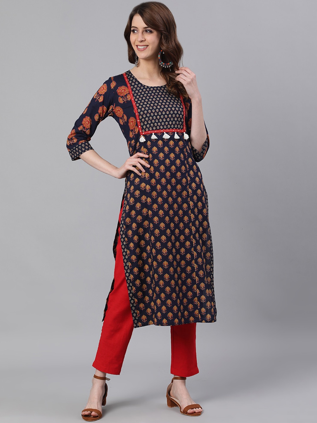 

Jaipur Kurti Women Navy Blue & Red Printed Kurta with Trousers