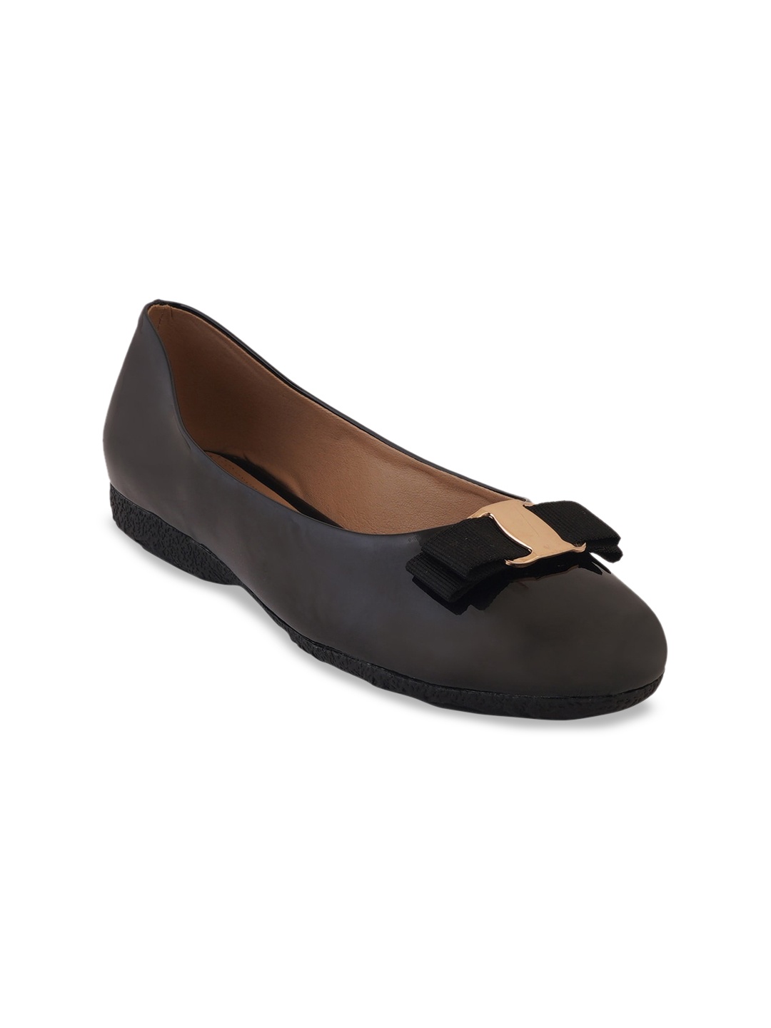 

pelle albero Women Black Solid Ballerinas
