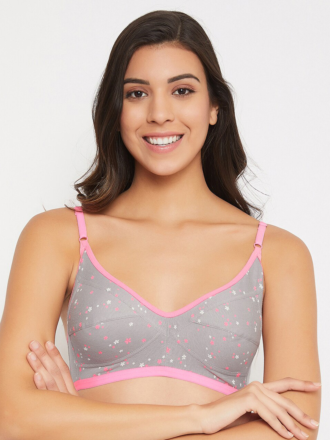 

Clovia Grey & Pink Printed Non-Wired Non Padded Everyday Bra BR0185L0532C
