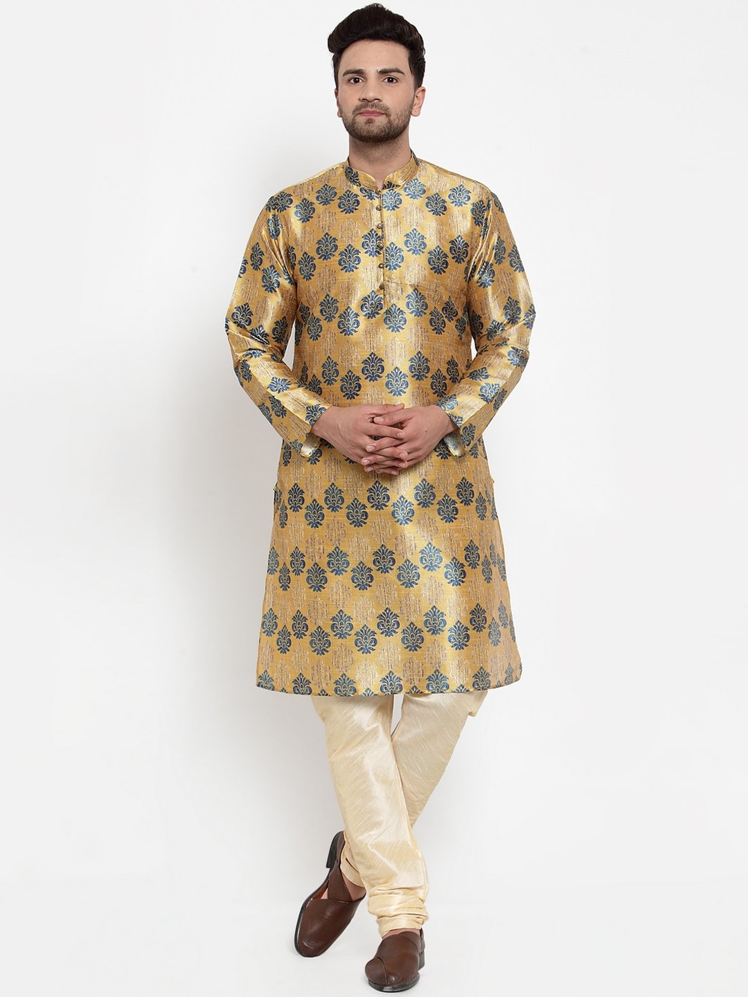 

GRACIT Men Gold-Toned & Navy Blue Woven Design Kurta with Pyjamas