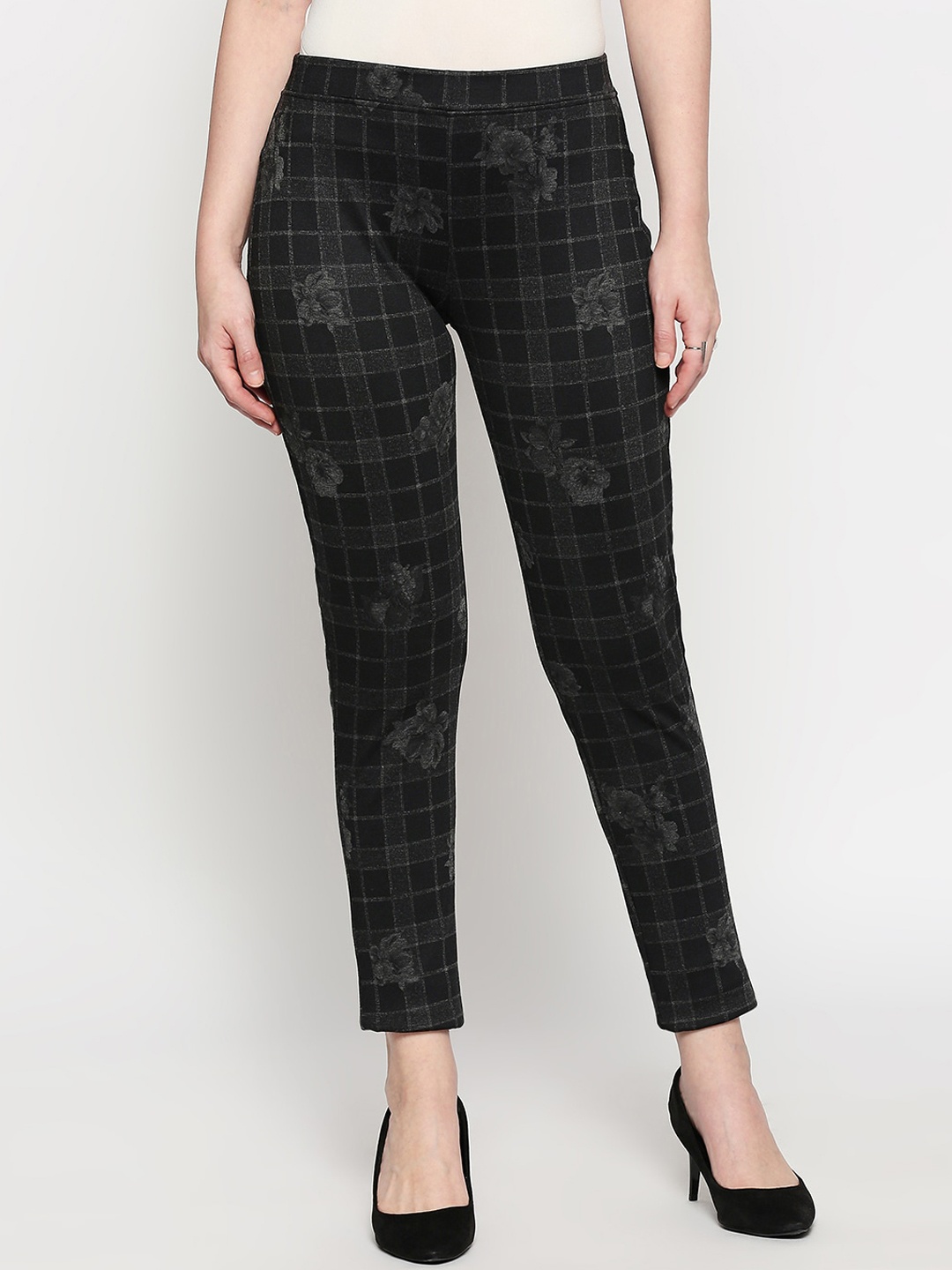 

inocenCia Women Grey & Black Regular Fit Checked Regular Trousers