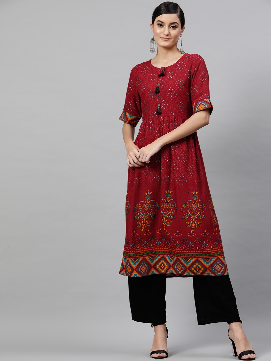 

STREET 9 Women Red Geometric Printed Kurta