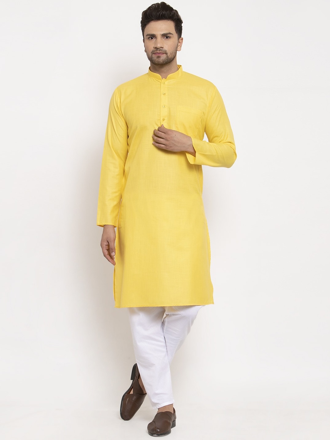 

GRACIT Men Yellow & White Solid Kurta with Pyjamas