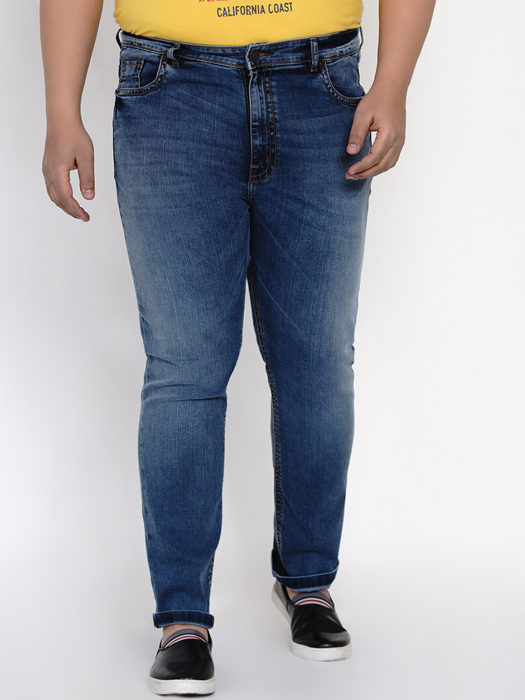 

John Pride Men Plus Size Relaxed Fit Mid-Rise Low Distress Jeans, Blue