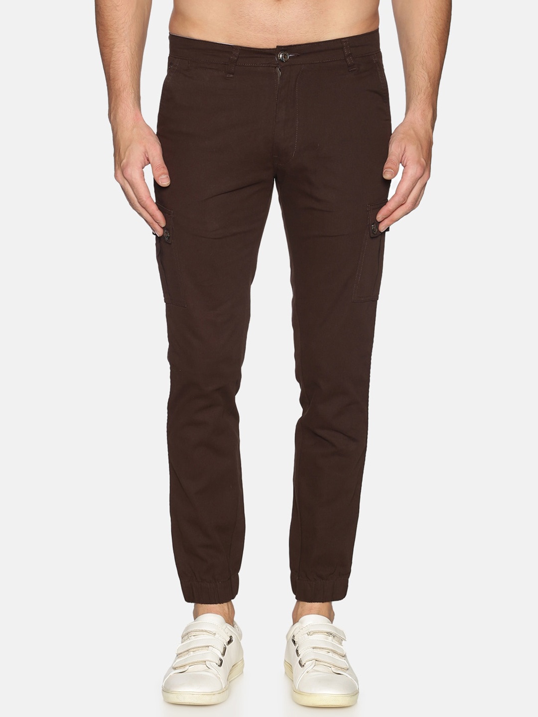 

Chennis Men Brown Regular Fit Solid Joggers