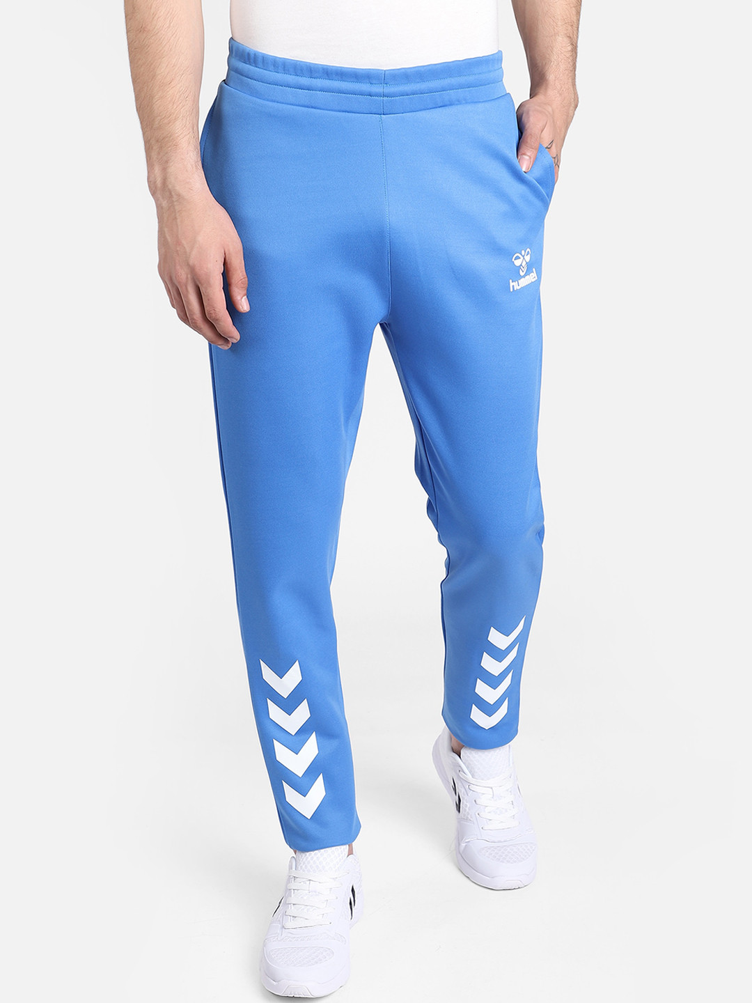 

hummel Men Blue & White Printed Track Pants