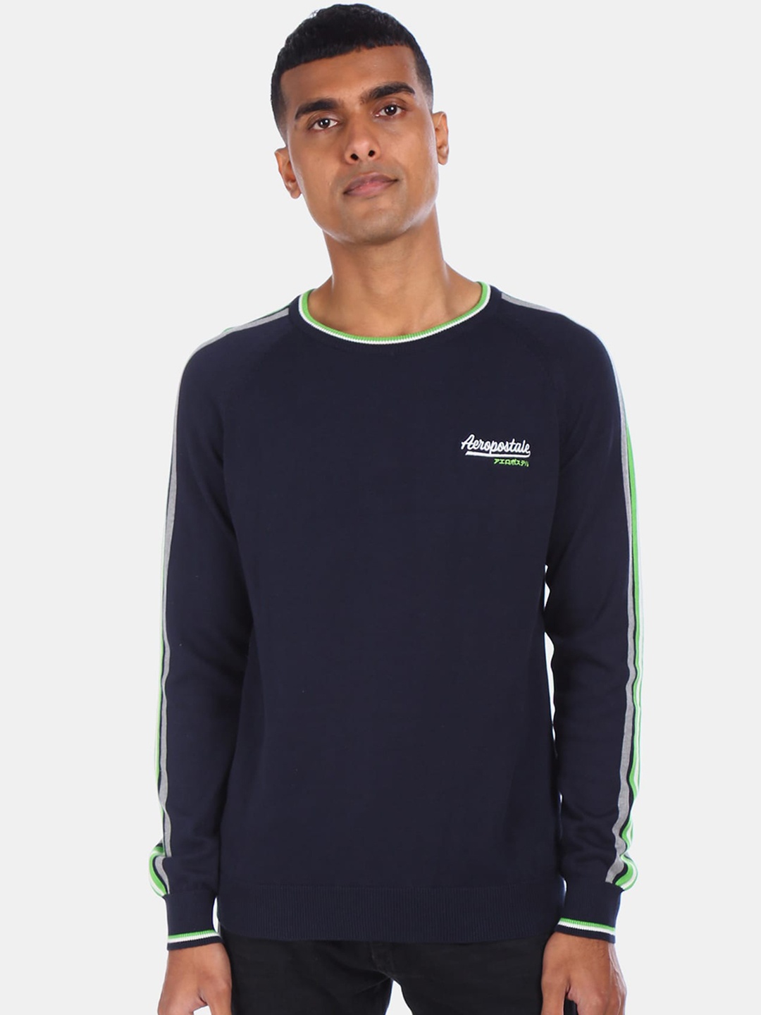 

Aeropostale Men Navy Blue Solid Pullover Sweater