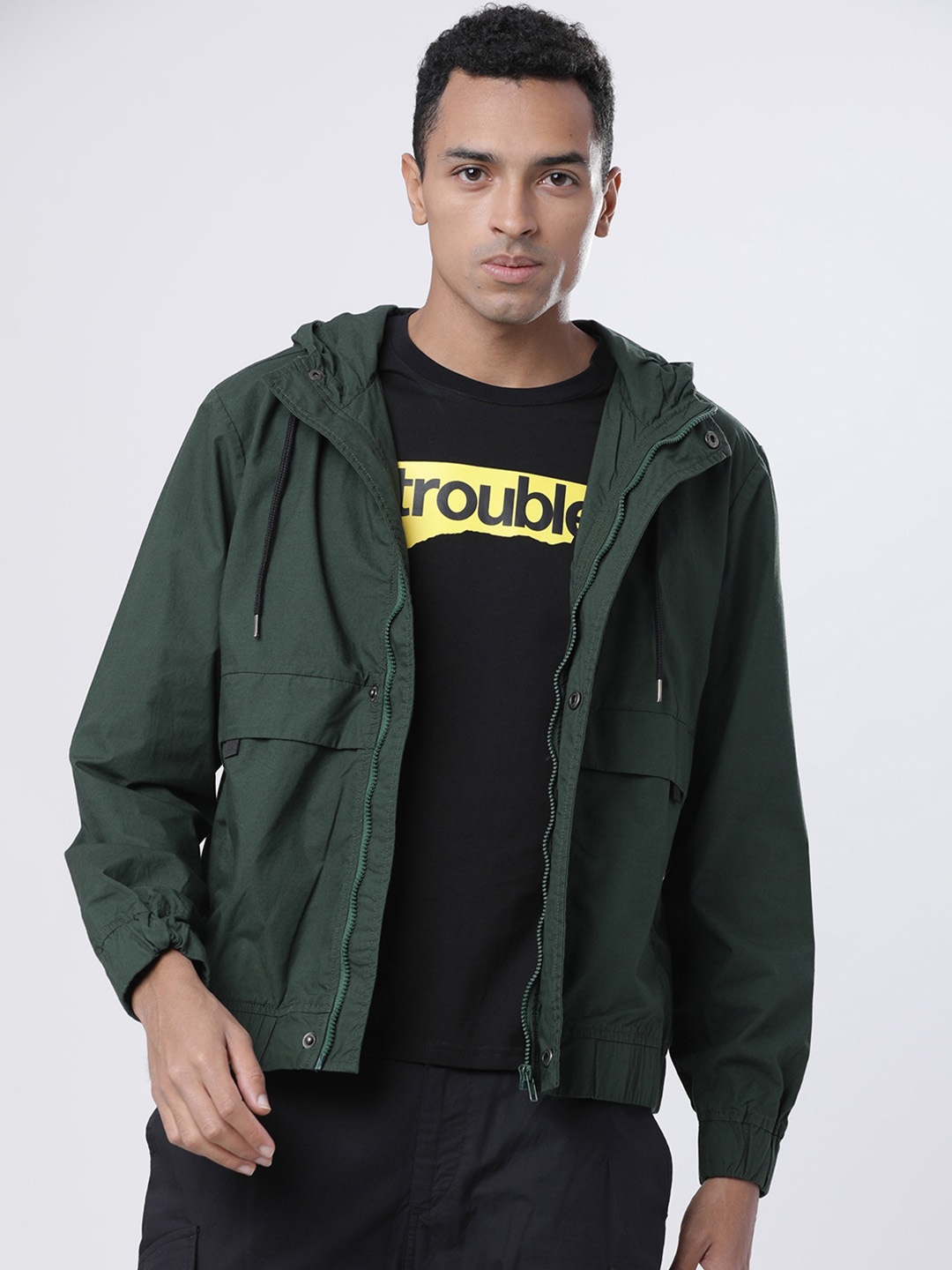 

HIGHLANDER Men Green Solid Tailored Shacket