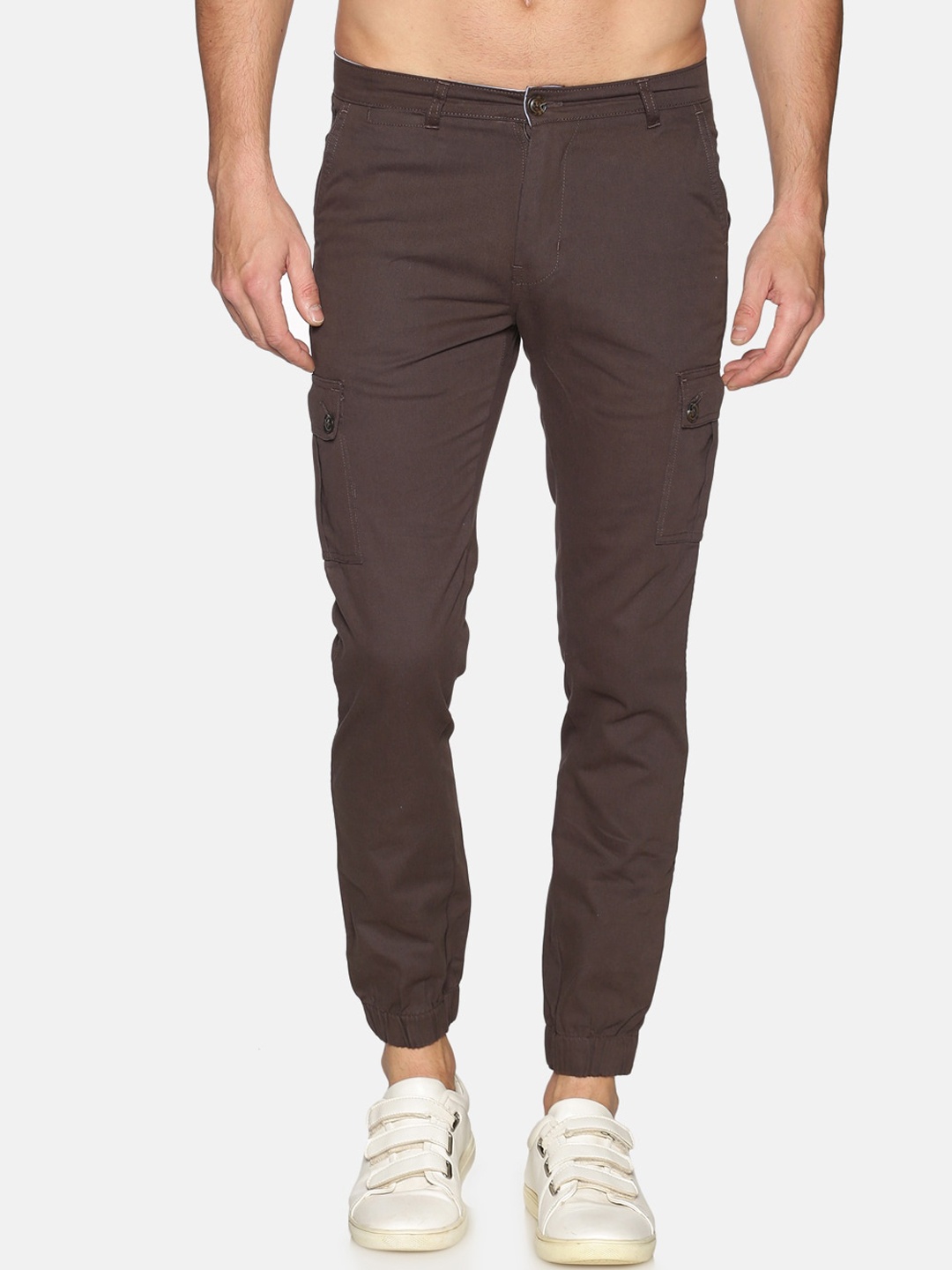 

Chennis Men Brown Regular Fit Solid Joggers