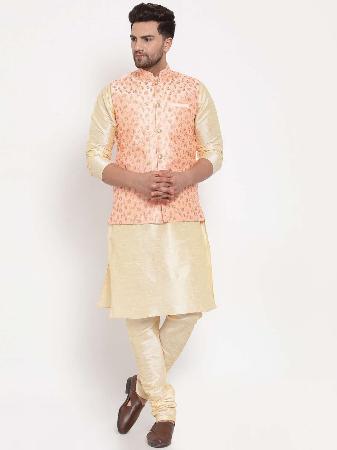 

GRACIT Men Cream & Peach Self Design Kurta with Pyjamas & Nehru Jacket