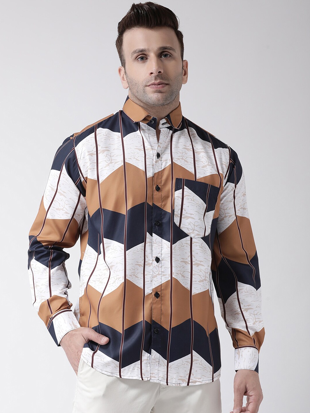 

hangup trend Men White & Brown Slim Fit Printed Casual Shirt