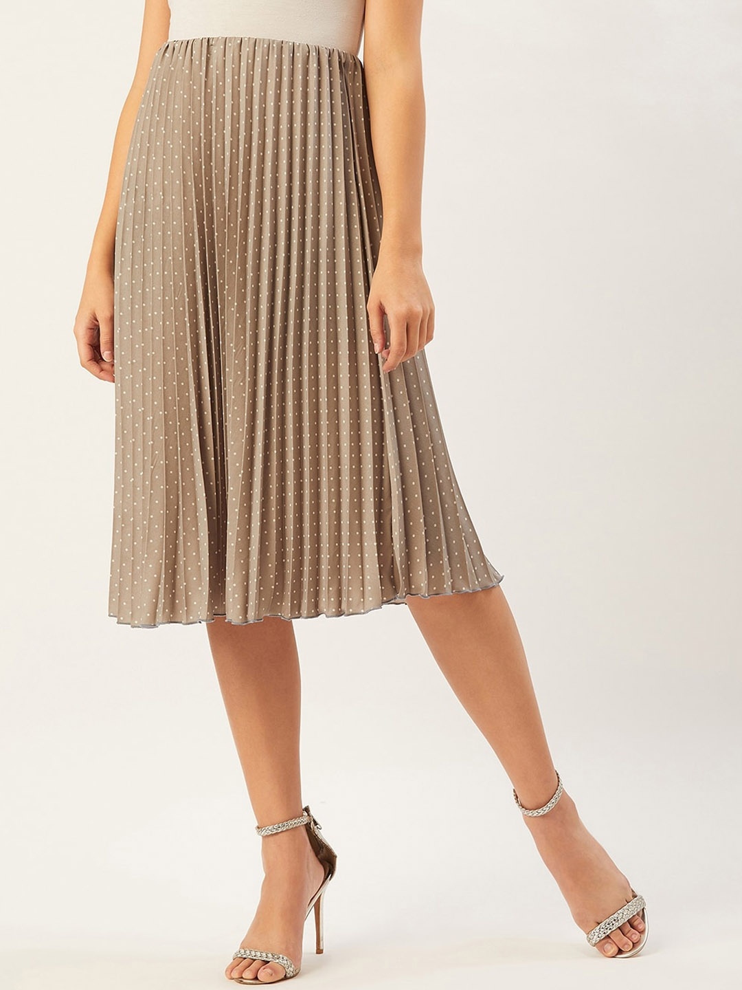 

ANVI Be Yourself Women Beige & White Printed Pleated Midi Flared Skirt