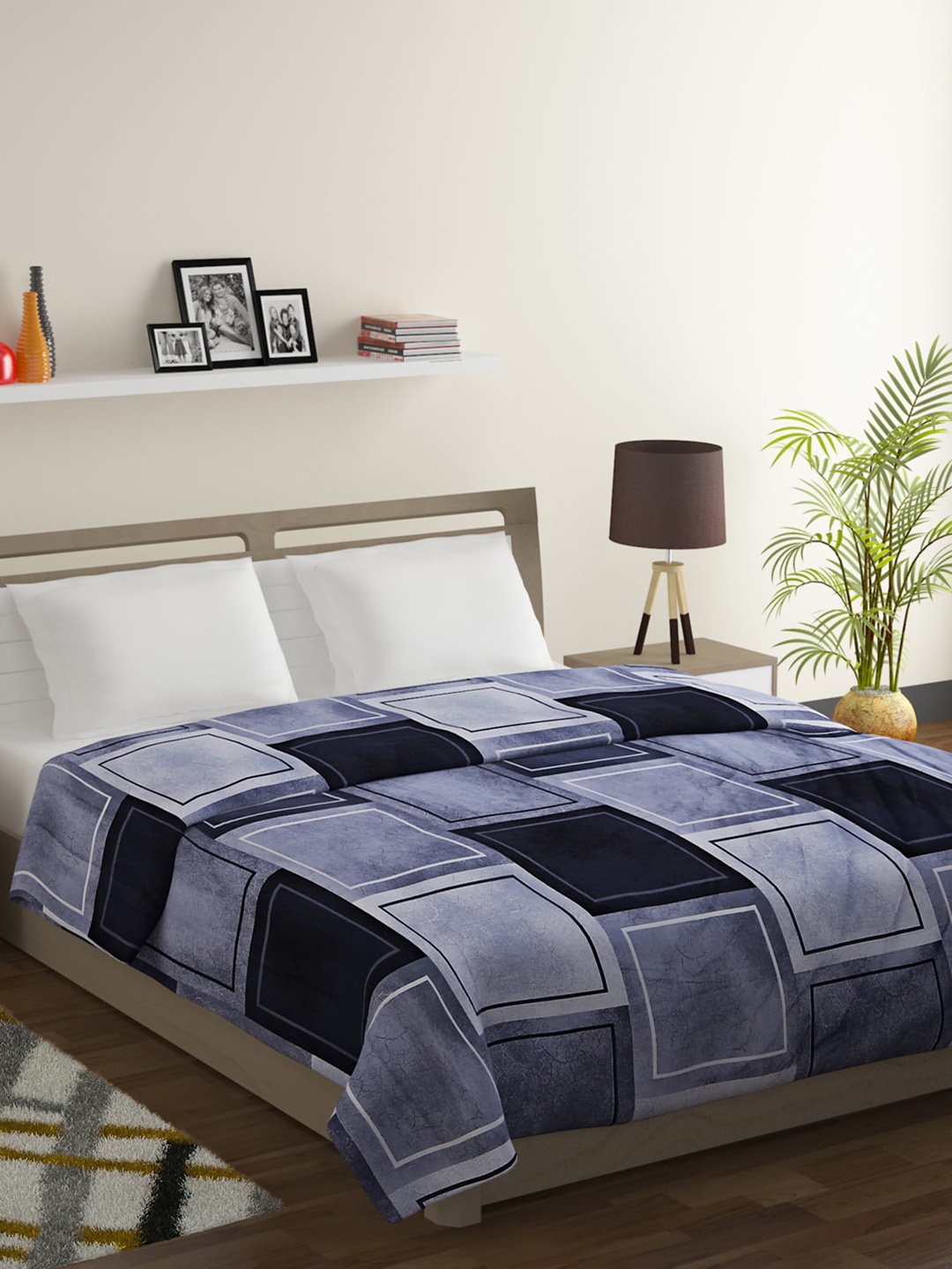 SWAYAM Navy Blue Geometric Mild Winter 150 GSM Double Bed Comforter