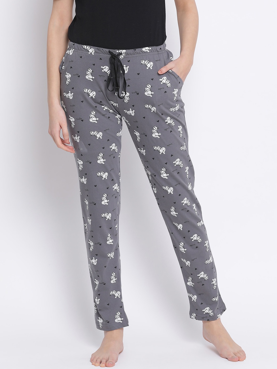 

Kanvin Women Grey & White Printed Lounge Pants