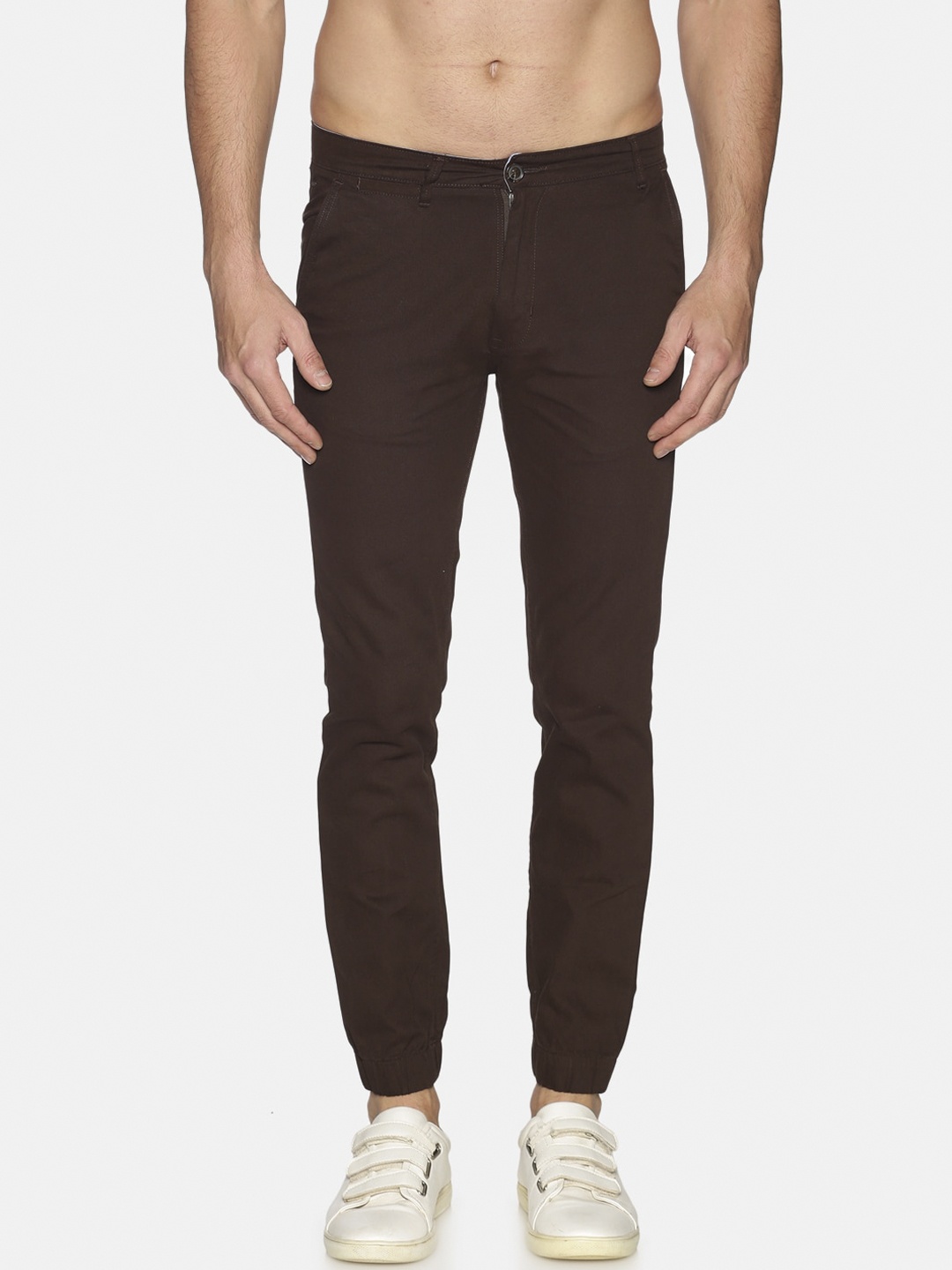 

Chennis Men Brown Regular Fit Solid Joggers