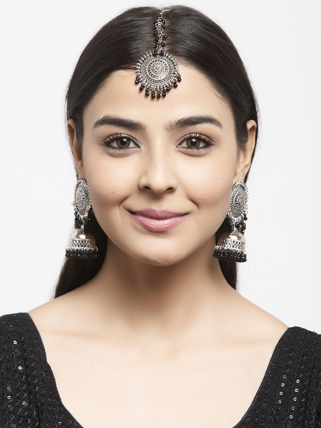

Shining Diva Oxidized Silver-Toned & Black Beaded Jewellery Set