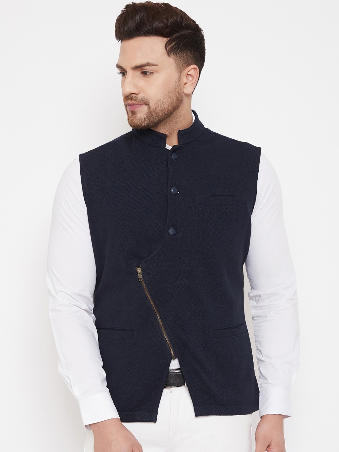 

Hypernation Men Navy Blue Solid Waistcoat