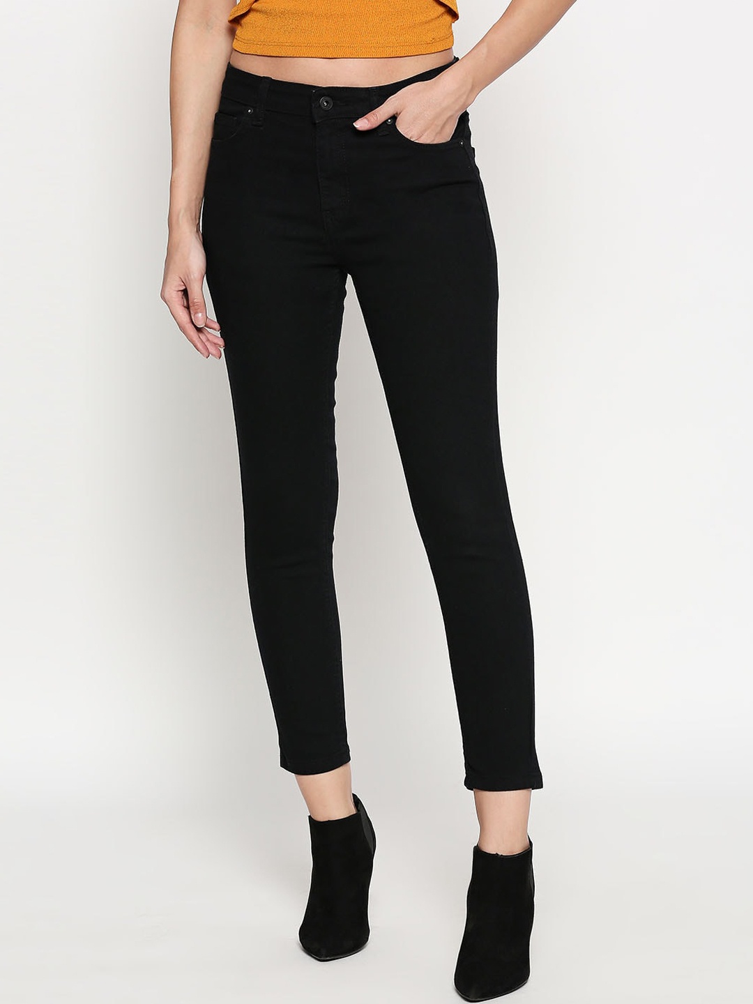 

People Women Black Slim Fit Jeans