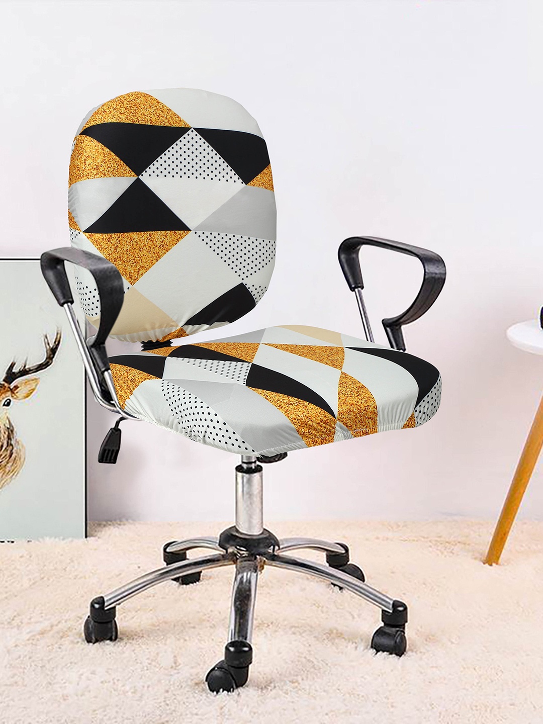 

Cortina Set Of 8 Grey & Yellow Geometric Printed Chair Covers