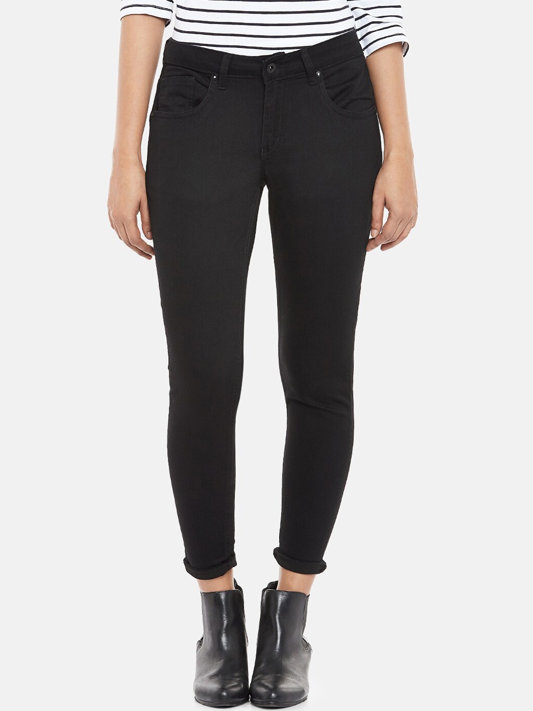 People Women Black Skinny Fit Low-Rise Clean Look Jeans