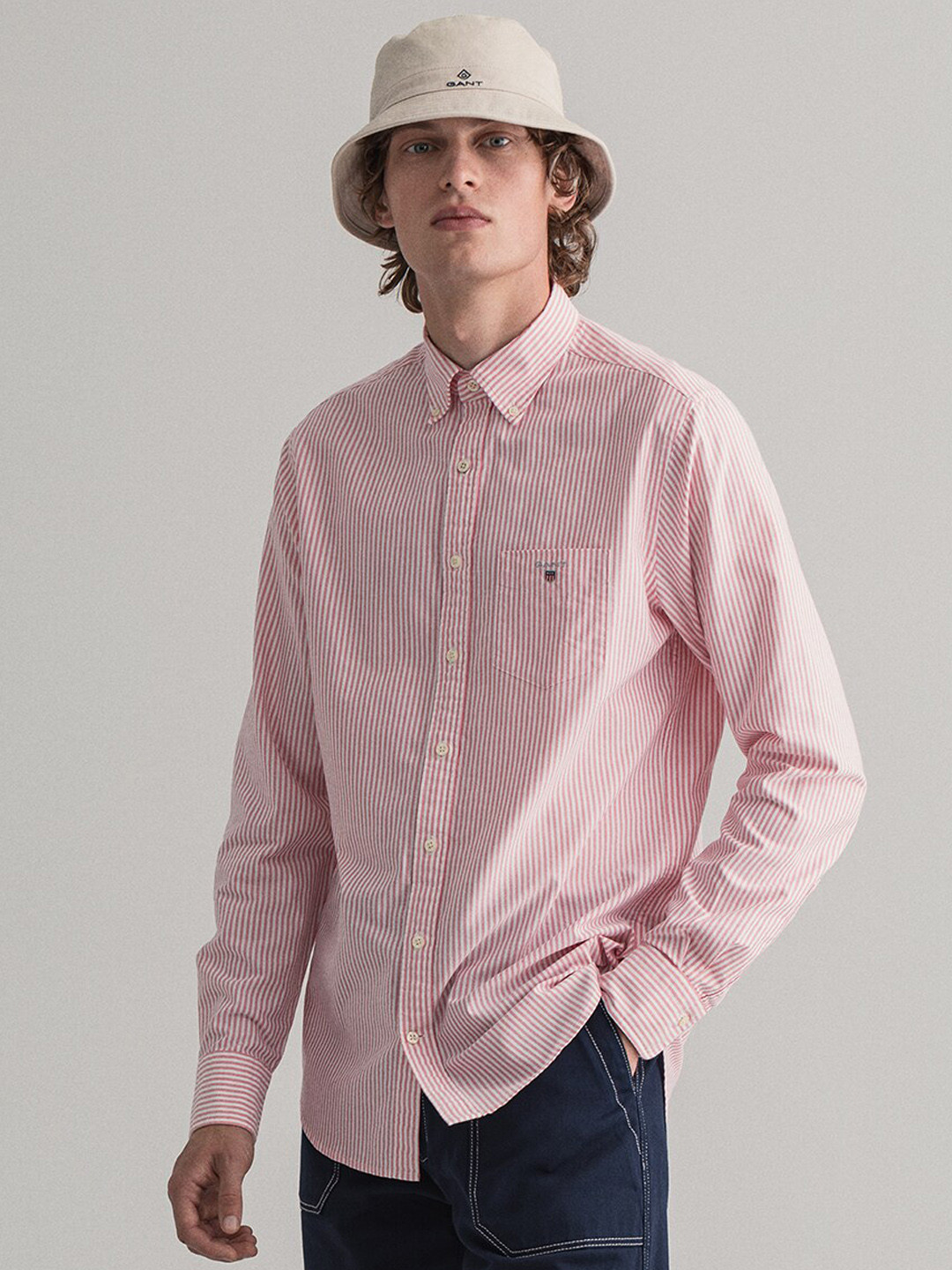 

GANT Men Pink & White Striped Cotton Casual Shirt