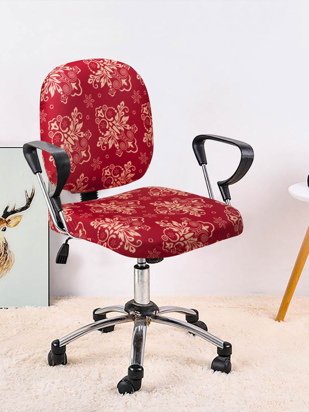 

Cortina Set Of 4 Red & Beige Ethnic Motifs Chair Covers