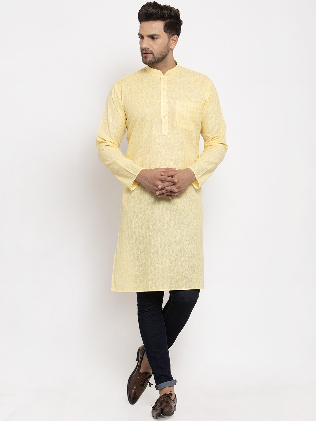 

GRACIT Men Yellow Cotton Blend Checked Straight Kurta