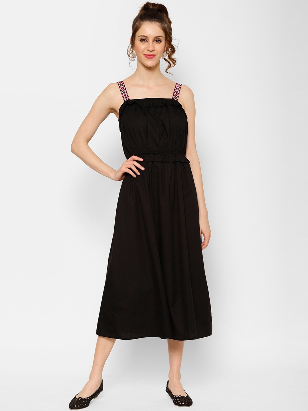 

KASSUALLY Women Black Solid Fit and Flare Midi Dress